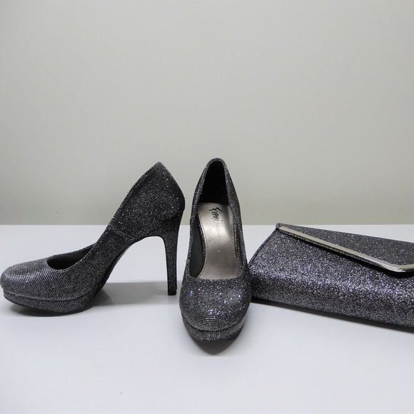 Dark Grey Glitter Shoes in size 5 and Cluch Purse - Picture 2 of 4